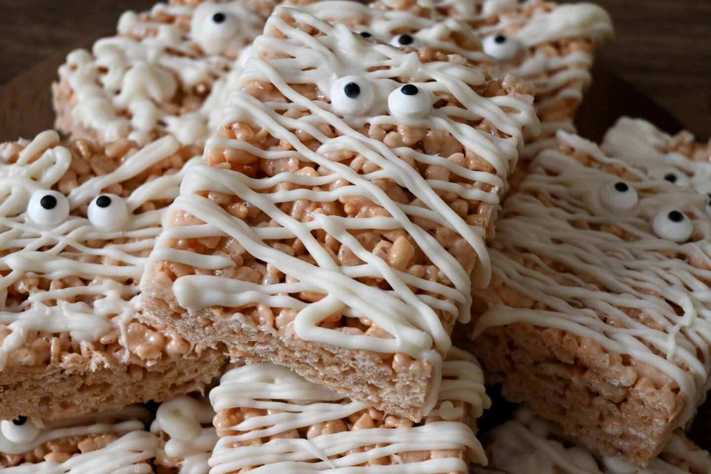 Mummy Rice Krispy Treats with edible eyeballs closeup